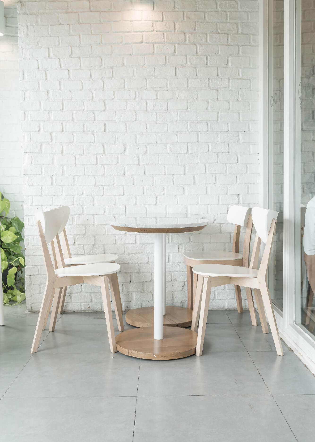 Restaurant wall
