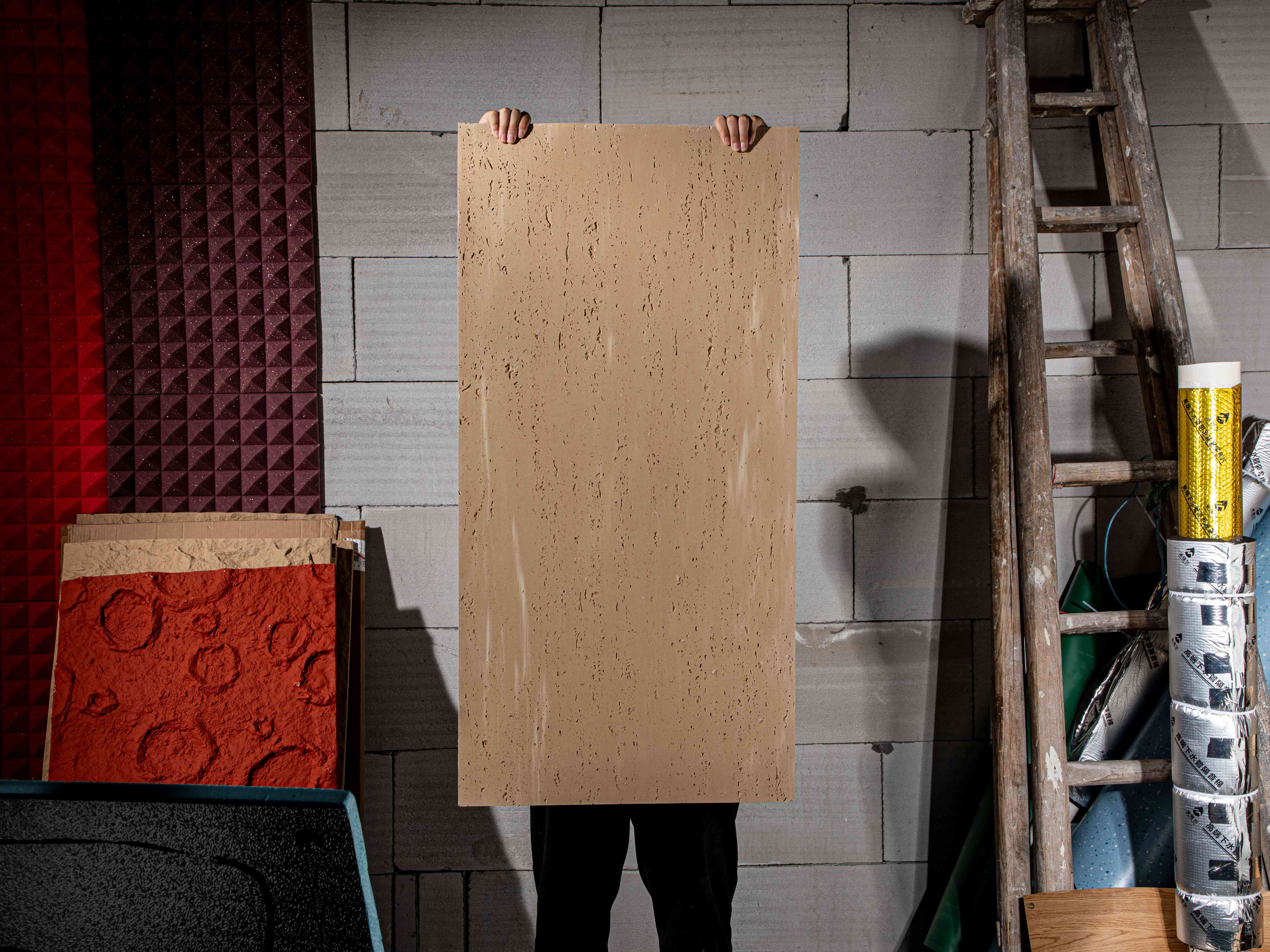RF-02 Travertine
