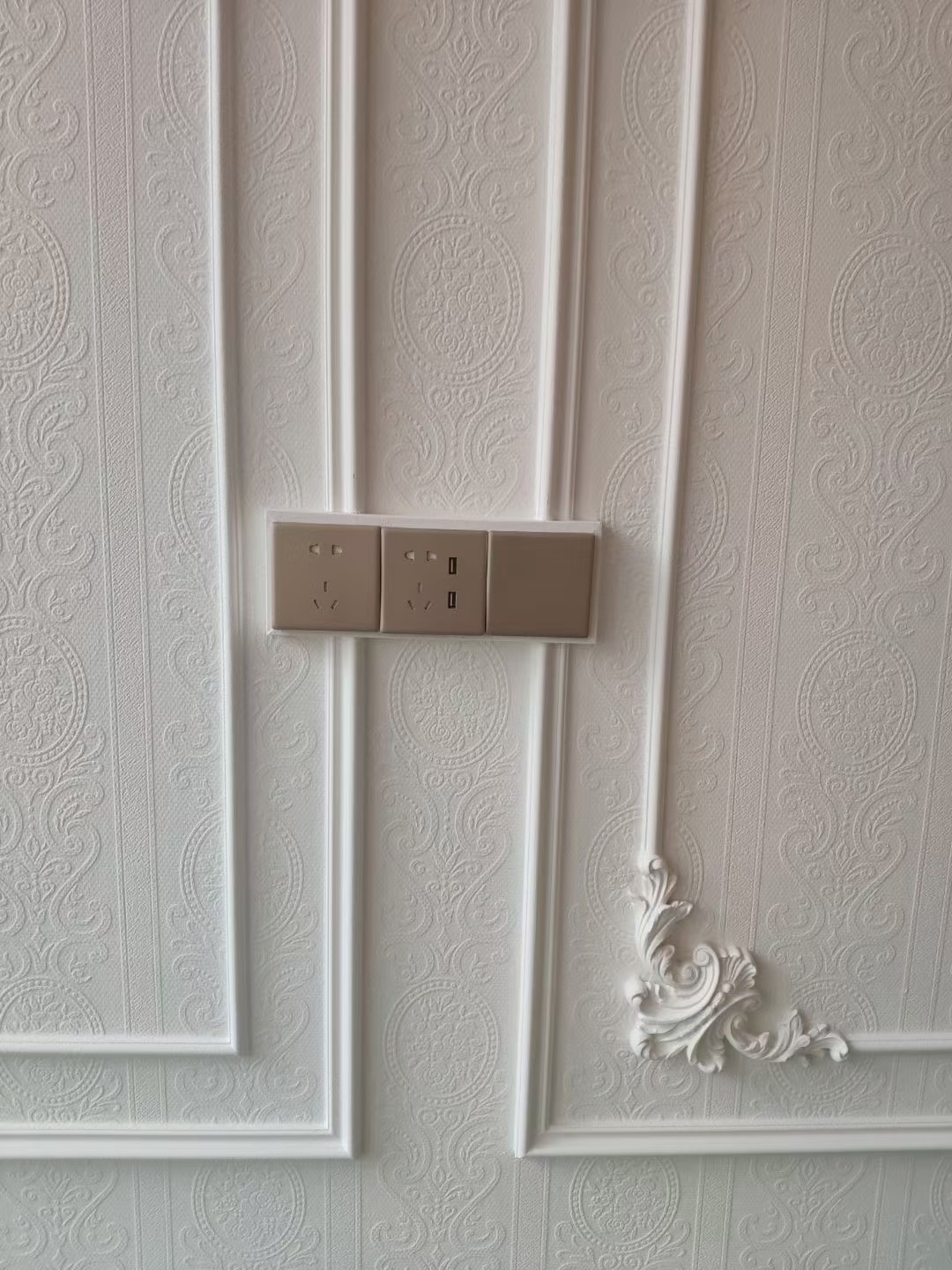 Cornice Moulding Ceiling: Elevate Your Space with Timeless Elegance